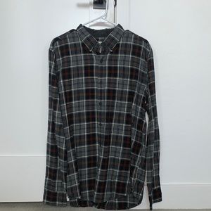 American Eagle gray & orange flannel button up. Great condition size mens L.